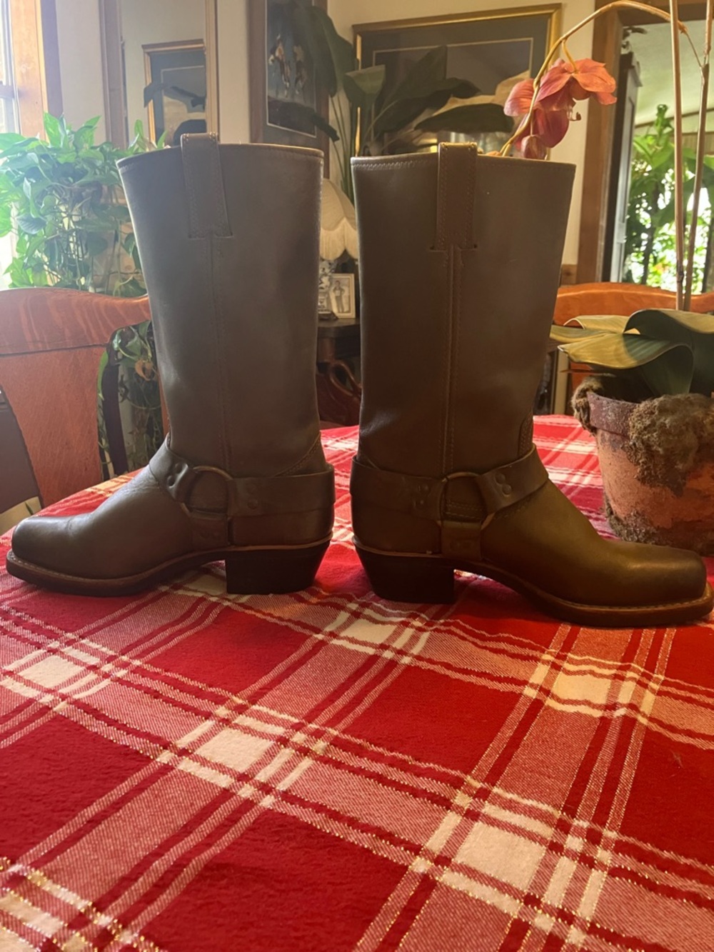 Frye Harness 12R Boots Olive Green Size 8 | Rare Discontinued Color - Picture 10 of 14